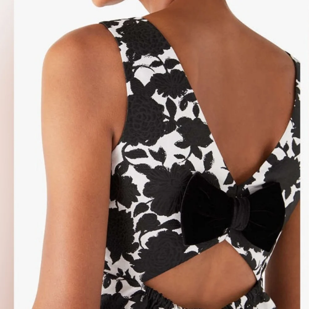 NWOT Kate Spade New York Bicolor Floral Soiree Top Small Never Worn